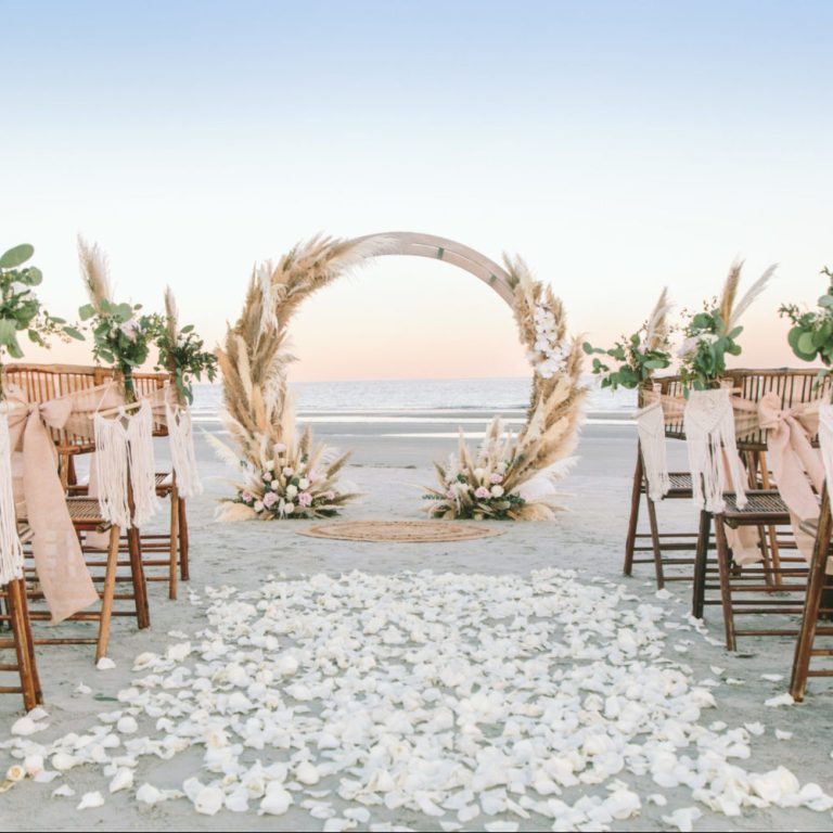 I migliori consigli e idee per un perfetto matrimonio sulla spiaggia!