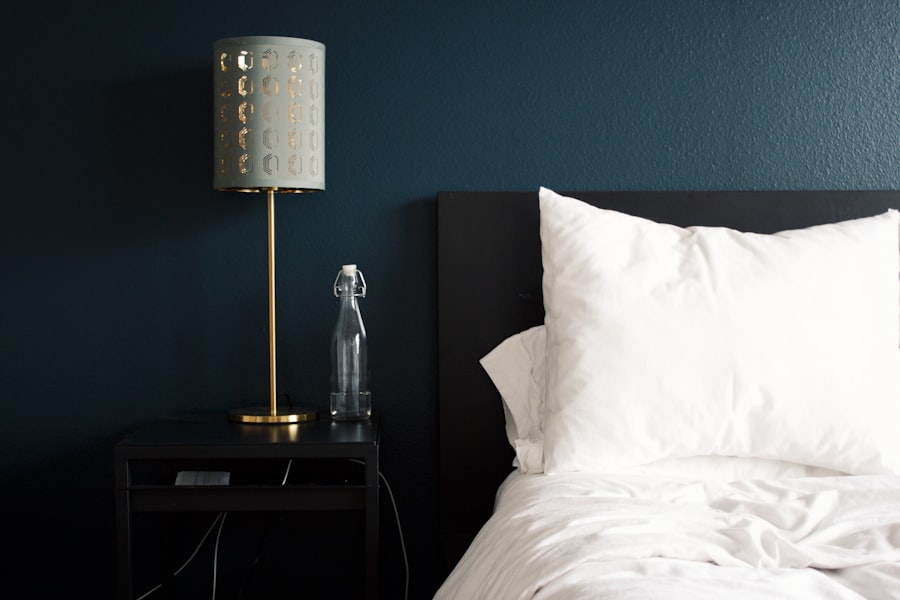 Photo bedside table lamp