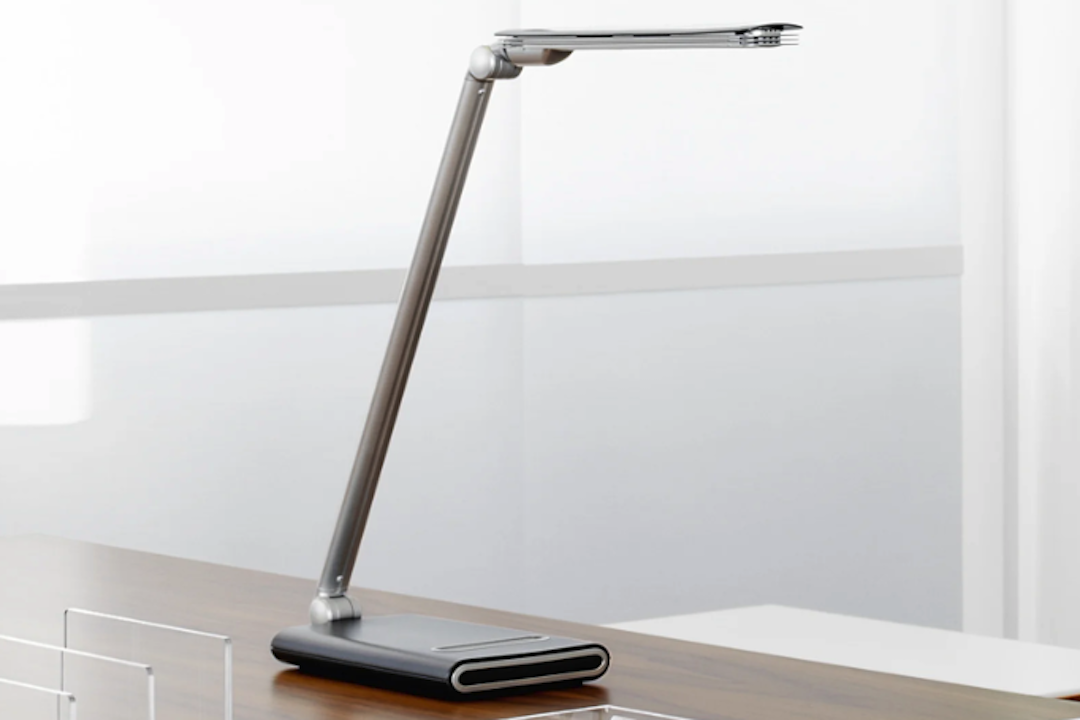 Lampade da scrivania con ricarica USB: l’illuminazione intelligente